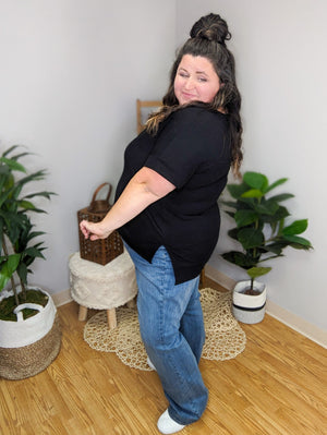 Rory Ribbed High Low Dolman Tee in Black