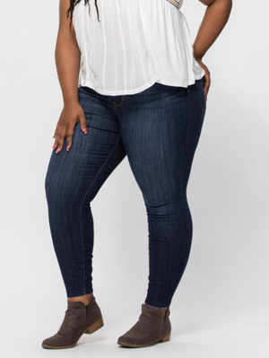 SALE- Judy Blue Super Dark Raw Hem Skinny