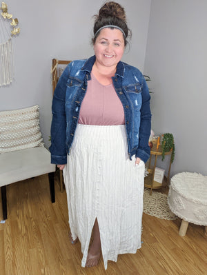 Distressed Denim Jacket w/Stretch Outerwear enjean 