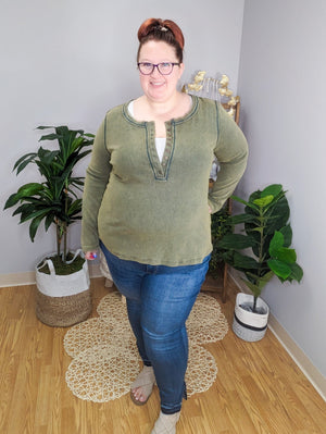 A Total Wash Up Faded Lace Henley LONG SLEEVE TOPS WHITE BIRCH 