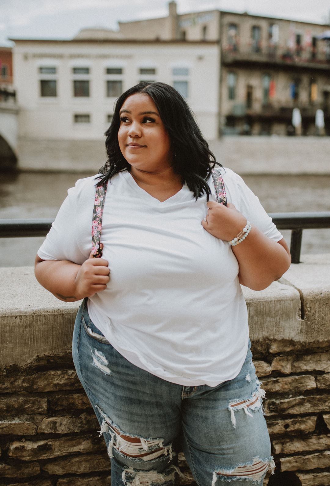 PERFECT VNECK SOLID TEES SHORT SLEEVE TOPS Michelle Mae 