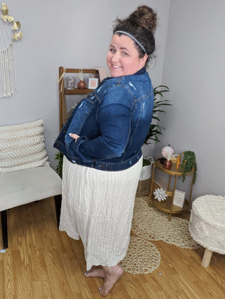 LA Lady Classic Distressed Stretch Denim Jacket (2 washes)-4- Overlayer Tops-enjean-Styled by Stacked - A Plus Size Women's Boutique in Lakeville, MN
