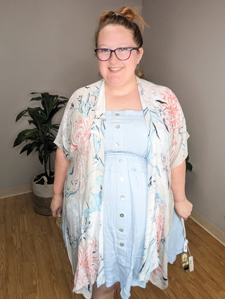Virginia Airy Light Floral Kimono-CARDIGAN-urbanista-Styled by Stacked - A Plus Size Women's Boutique in Lakeville, MN