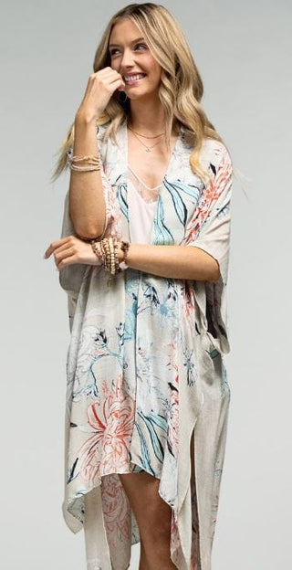 Virginia Airy Light Floral Kimono-CARDIGAN-urbanista-Styled by Stacked - A Plus Size Women's Boutique in Lakeville, MN