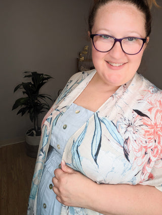 Virginia Airy Light Floral Kimono-CARDIGAN-urbanista-Styled by Stacked - A Plus Size Women's Boutique in Lakeville, MN